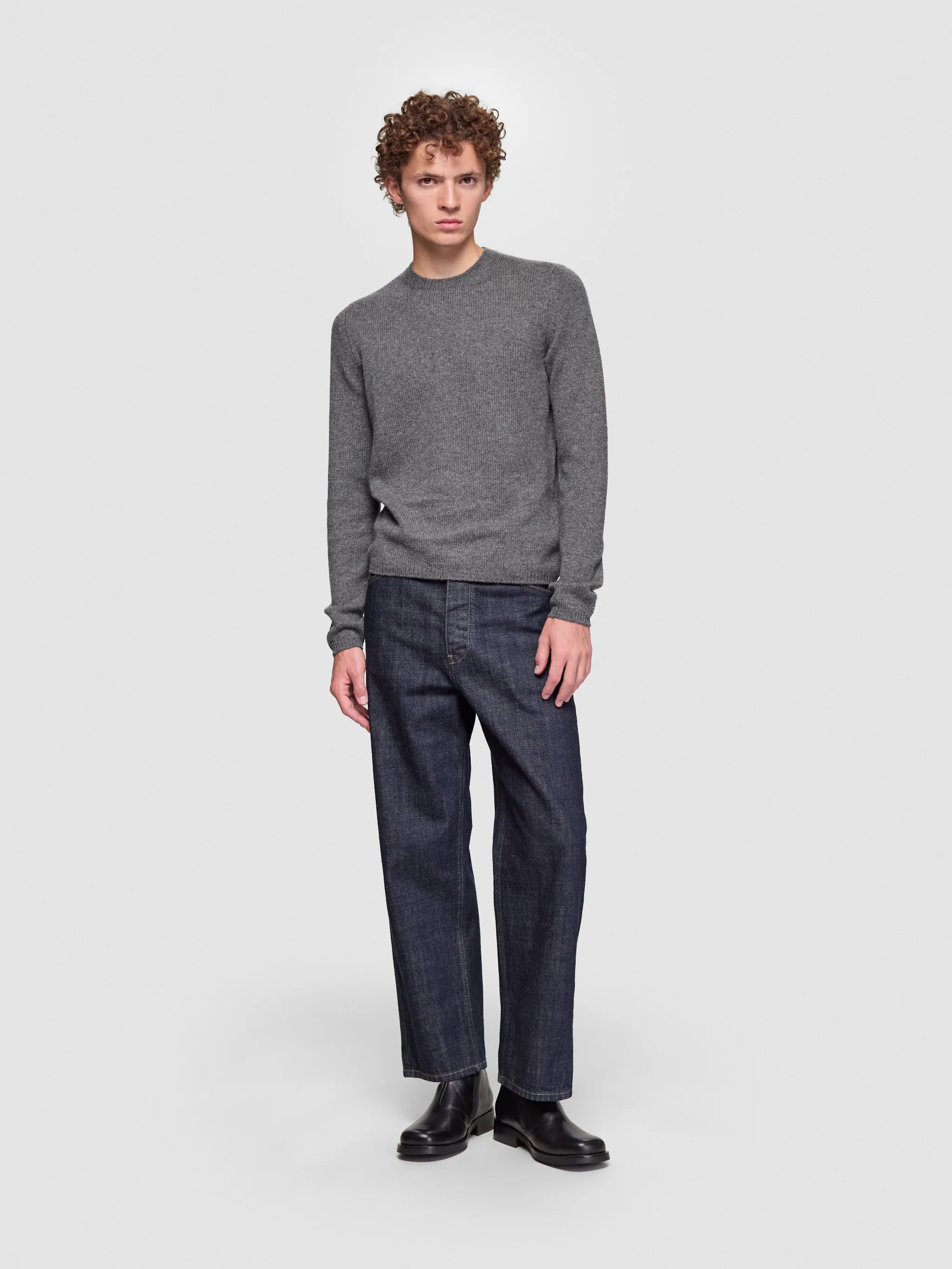 Cashmere Crewneck Sweater in Slate Grey - Image 4