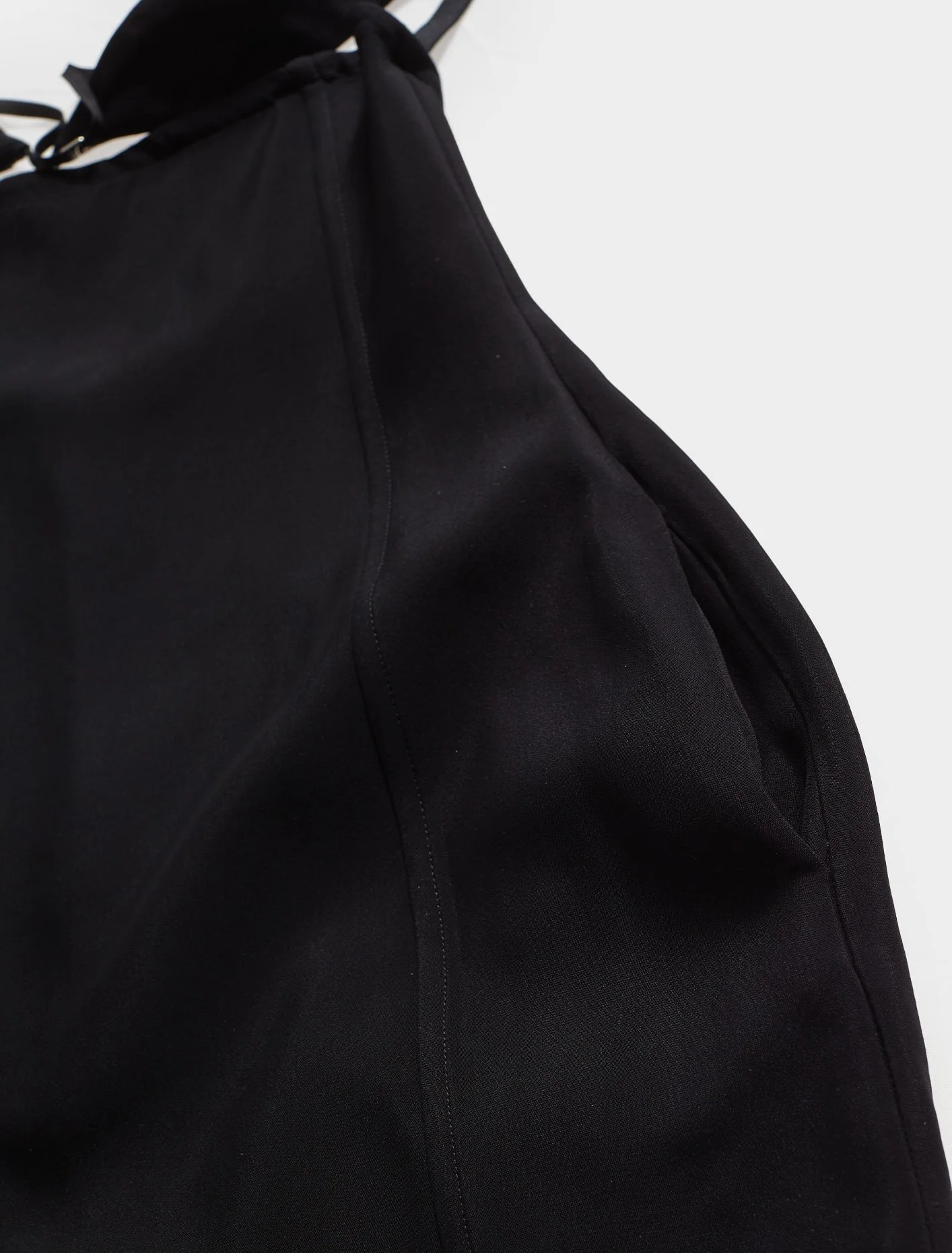Fitted Mini Dress With Side Pockets In Black - Image 2