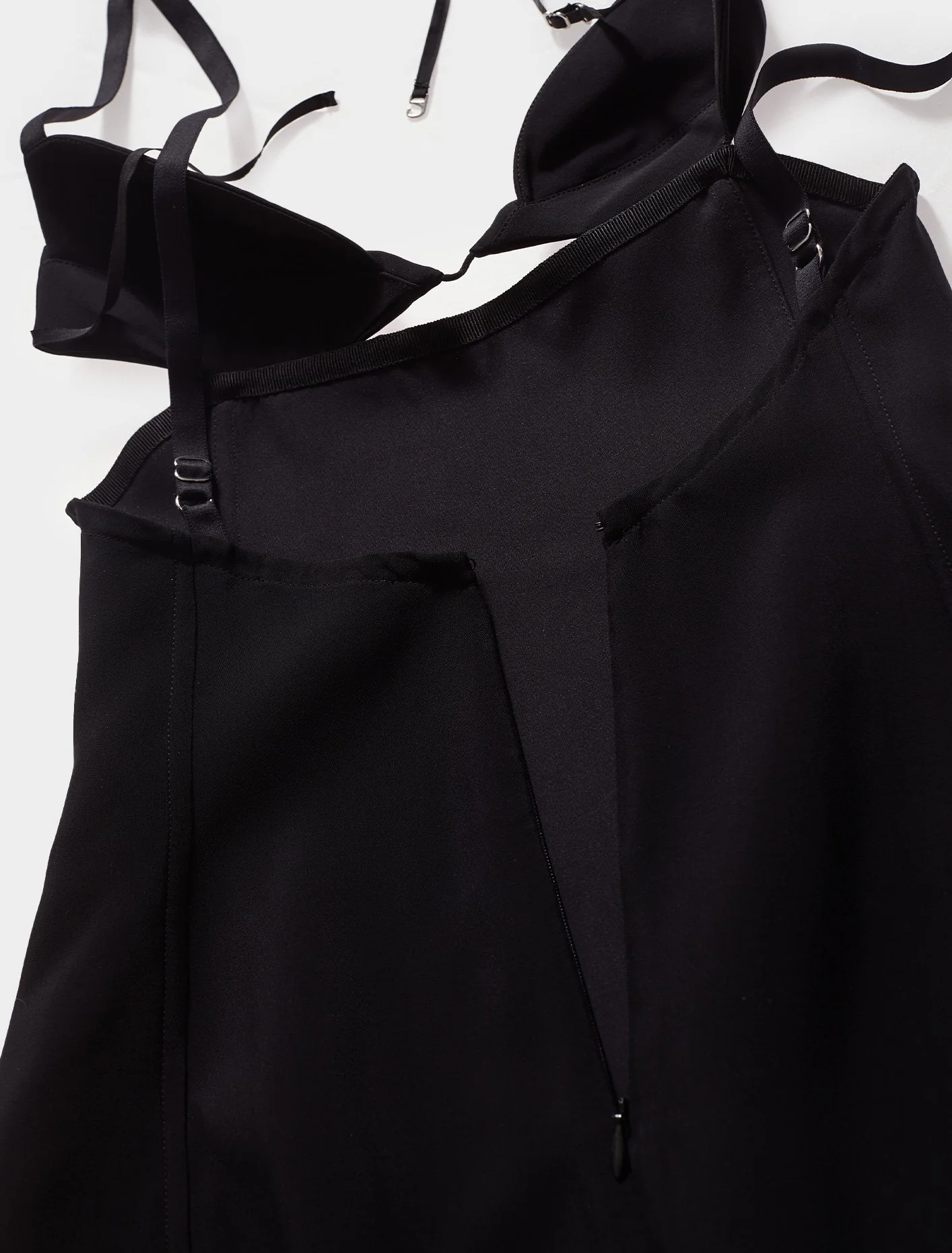 Fitted Mini Dress With Side Pockets In Black - Image 3