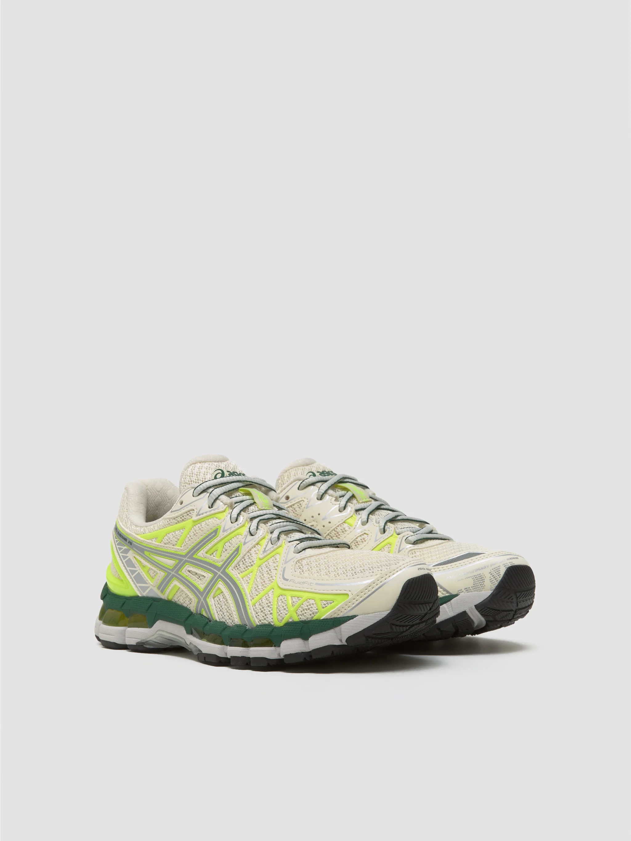 GEL-KAYANO 20 Sneaker in Cream & Pure Silver - Image 2