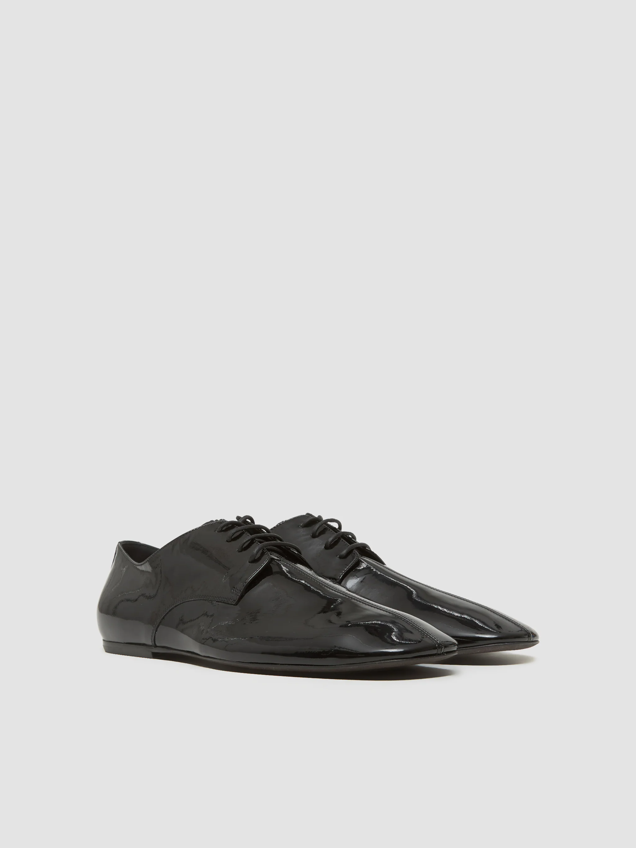 Lace-Up Oxford Shoes in Black - Image 2