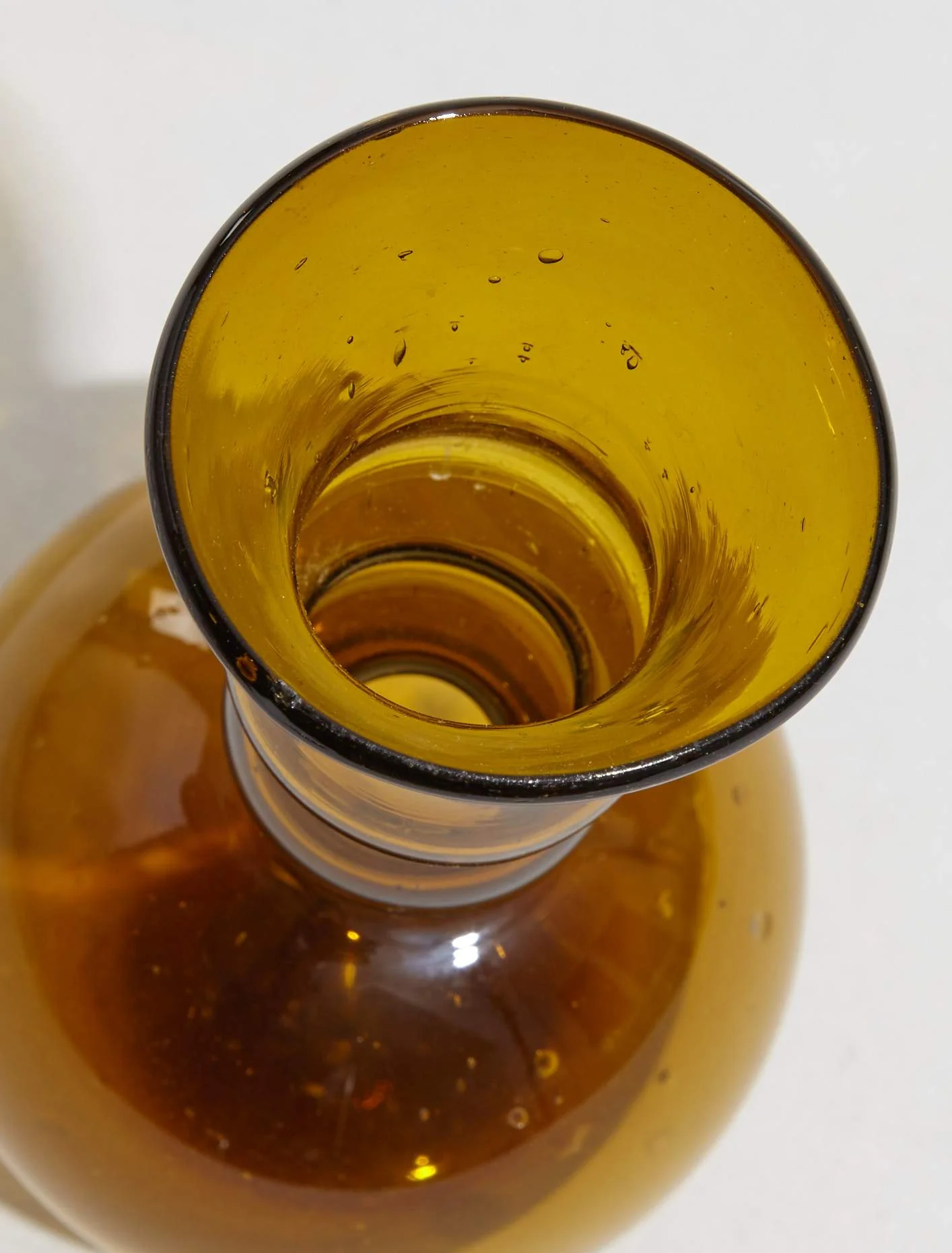Laveno Montebello Vase in Yellow - Image 3