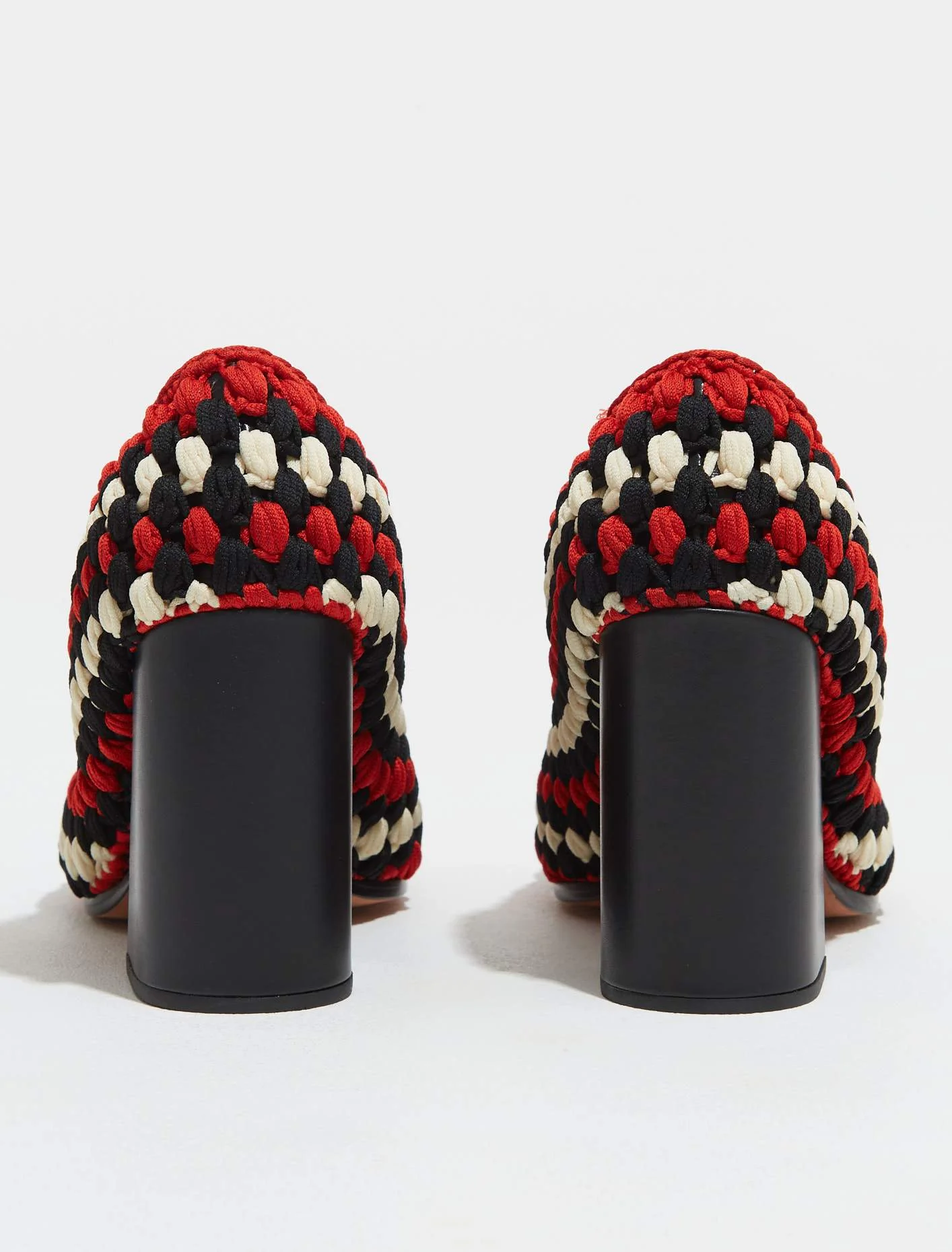Macrame Pump - Image 4