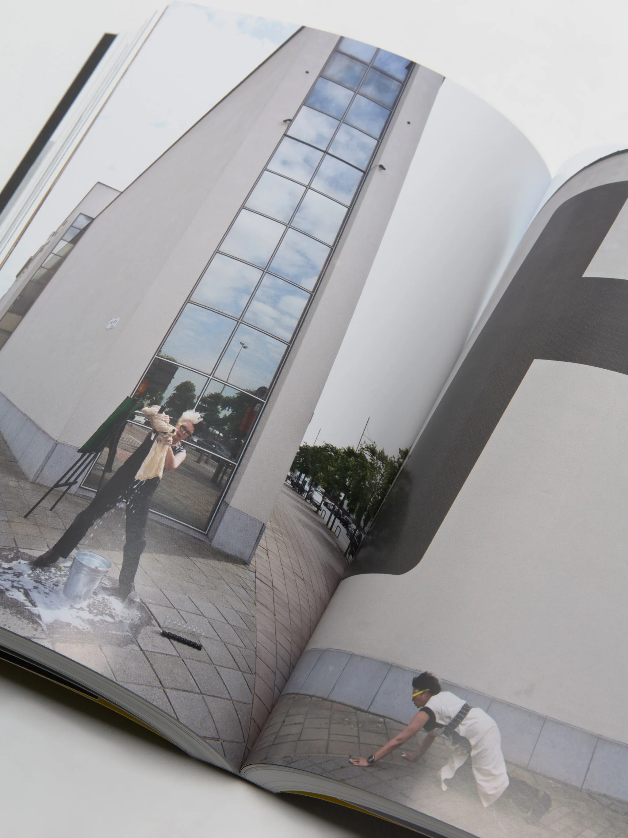 ORLAN - Stip-Tease - Image 3