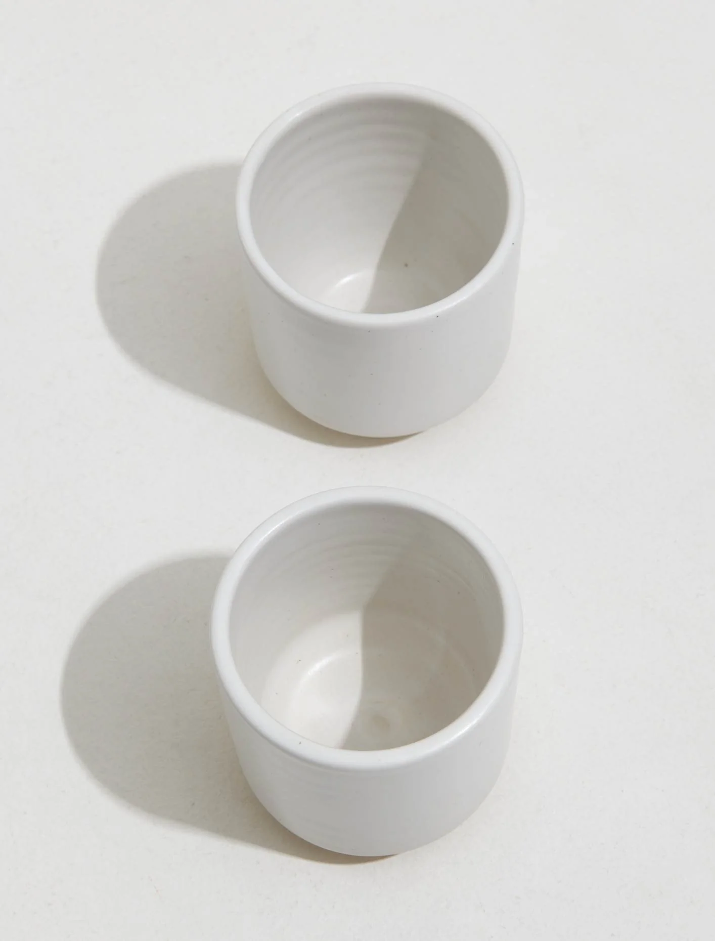 Otto Set of 2 Cups in Matte White - Image 2