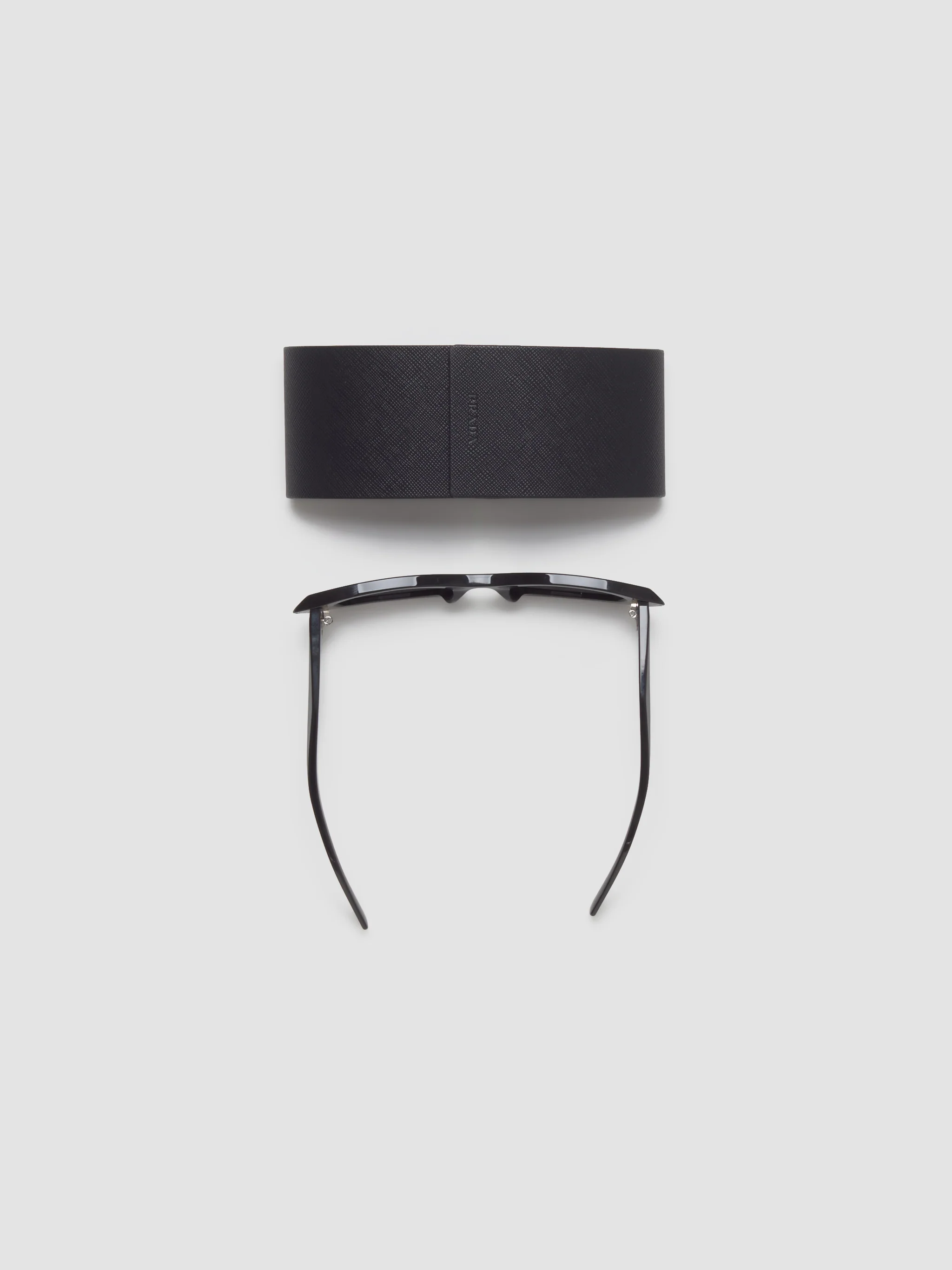PRB16SF Sunglasses in Black - Image 5