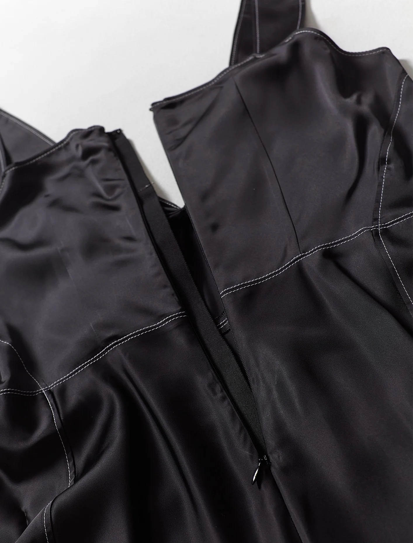 Sleeveless Dress - Image 3