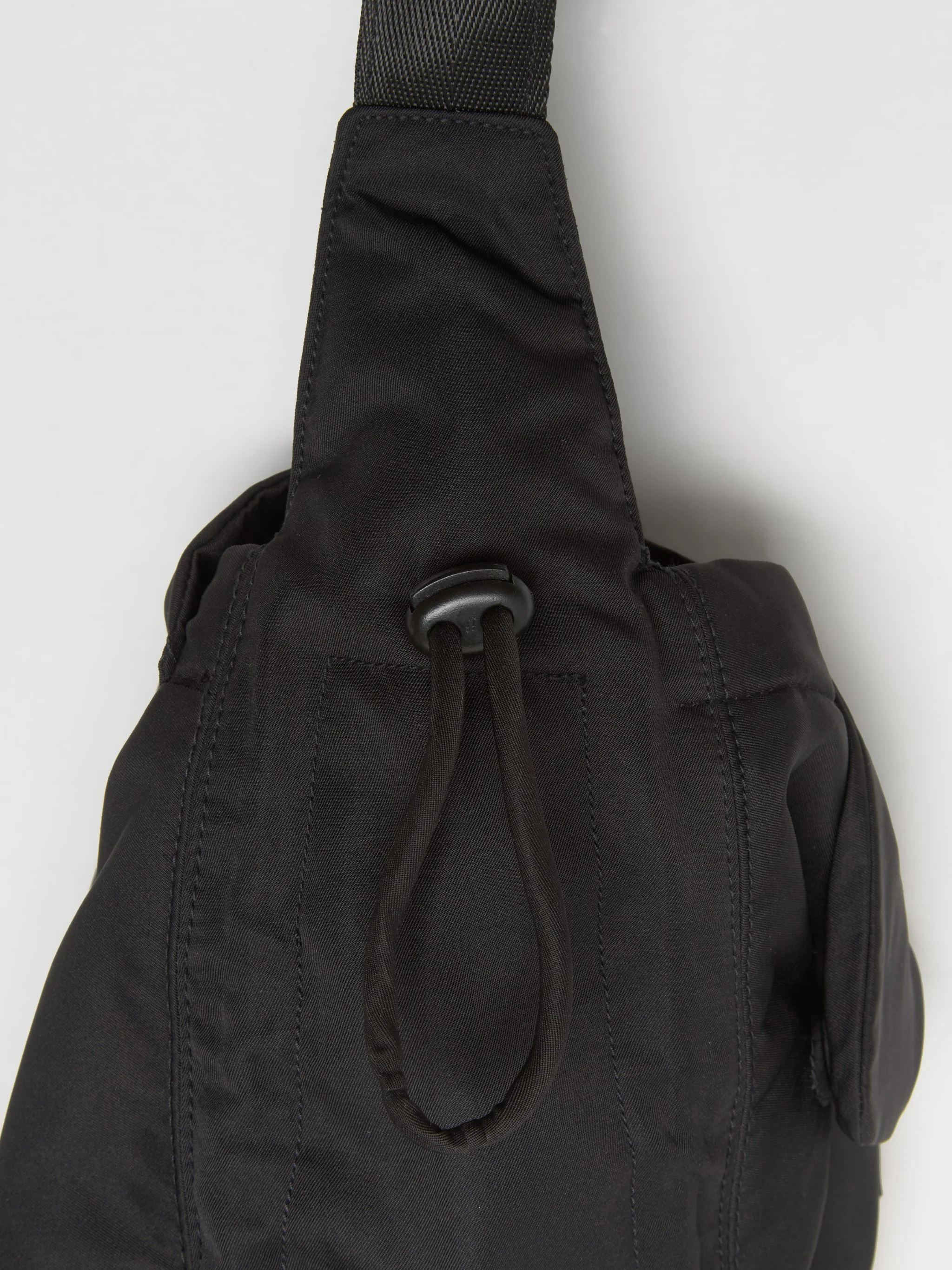 Super Messenger Bag in Black - Image 2