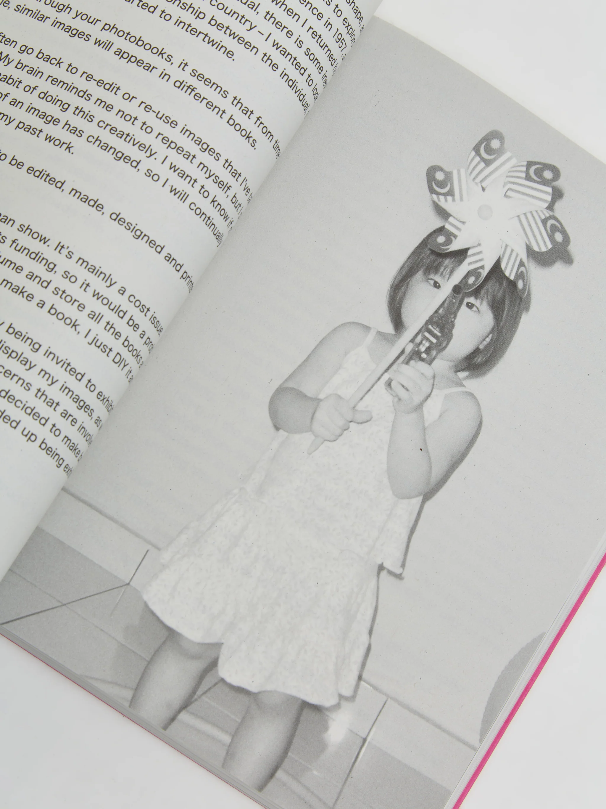 Tropical Reading - Image 4
