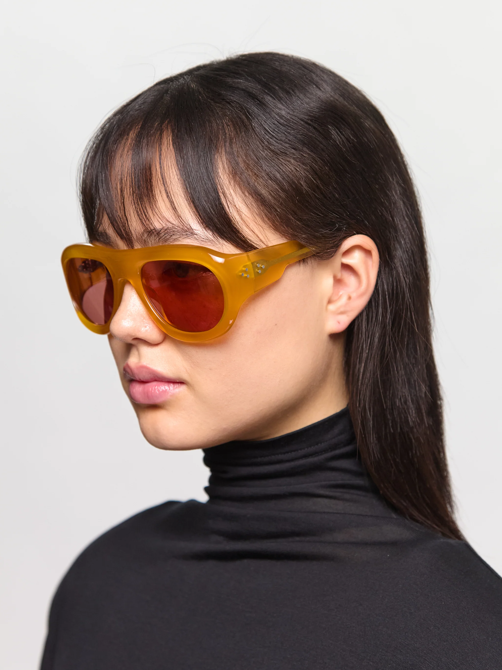 Zia Sunglasses in Manuka Honey with Tobacco Lenses - Image 2